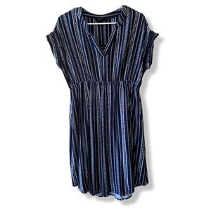 🔴 OVER 50% OFF!!! Sweet Wanderer Maternity Navy Blue & White Dress